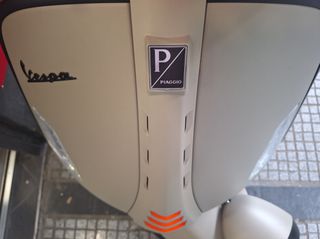 Vespa GTV 300 2023 PIAGGIO-thumb-8
