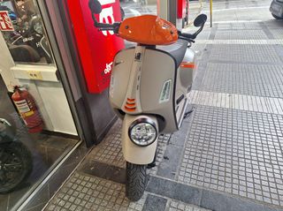 Vespa GTV 300 2023 PIAGGIO-thumb-37