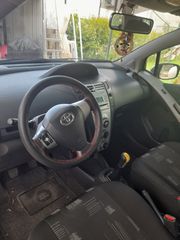 Toyota Yaris 2005 YARIS 1.3 VVTI