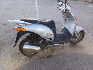 Honda NES 2002-thumb-2