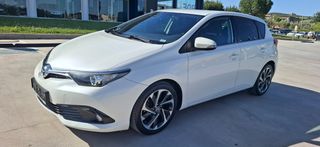 Toyota Auris 2017 1.6 D-4D 110hp _ δώρο service με την παράδοση