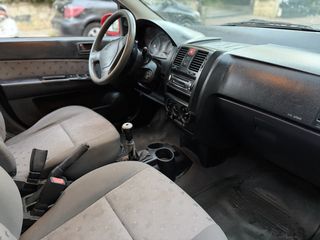 Hyundai Getz 2005-thumb-12