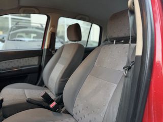 Hyundai Getz 2005-thumb-16