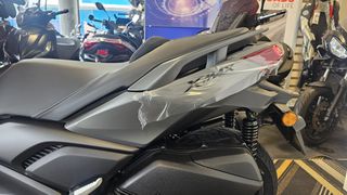 Yamaha XMAX 300 2026 XMAX300 CAMO EURO 5+-thumb-9