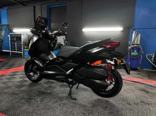 Yamaha XMAX 300 Tech Max 2024 TECH MAX-thumb-6