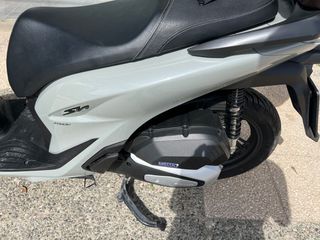 Honda SH 150i 2024-thumb-5