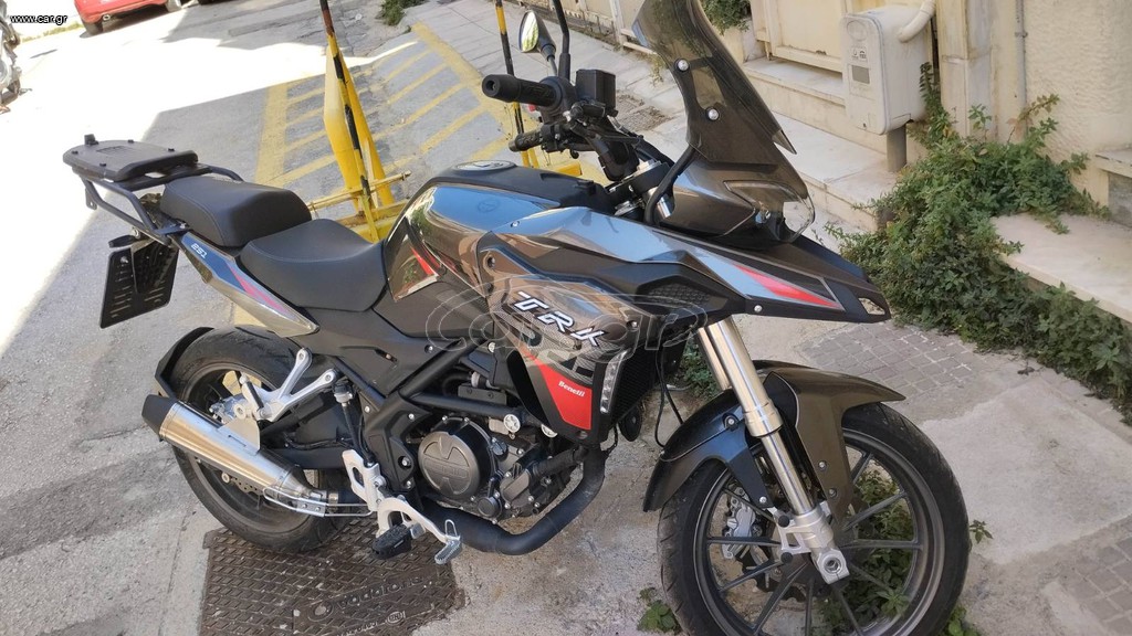 Benelli TRK 251 2025