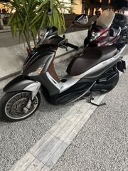 Piaggio Beverly 300i 2019-thumb-3