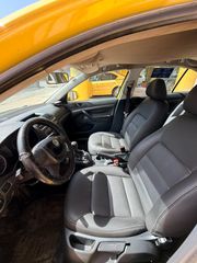 Skoda Octavia 2012-thumb-18
