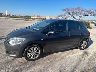 Toyota Auris 2009