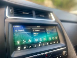 Jaguar E-Pace 2019-thumb-27