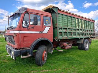 Ανατροπή Mercedes-Benz 1990 1626
