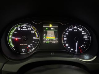 Audi A3 2017 E-TRON-thumb-5