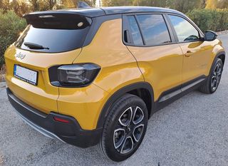 Jeep Avenger 2023 EV SUMMIT-thumb-4