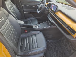 Jeep Avenger 2023 EV SUMMIT-thumb-17
