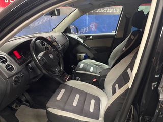 Volkswagen Tiguan 2009-thumb-4