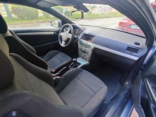 Opel Astra 2011 GTC 1.6 SPORT 115HP-thumb-9
