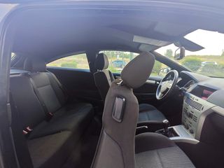 Opel Astra 2011 GTC 1.6 SPORT 115HP-thumb-11