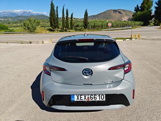 Toyota Corolla 2022 1.8 HYBRID ACTIVE PLUS-thumb-5