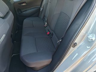 Toyota Corolla 2022 1.8 HYBRID ACTIVE PLUS-thumb-11