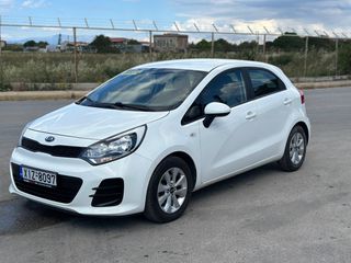 Kia Rio 2016 CRDi Platinum Edition-thumb-1