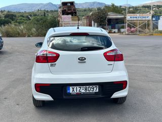 Kia Rio 2016 CRDi Platinum Edition-thumb-12