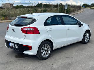 Kia Rio 2016 CRDi Platinum Edition-thumb-10