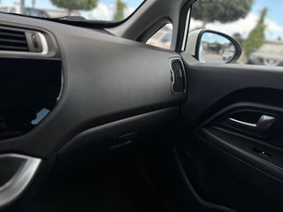 Kia Rio 2016 CRDi Platinum Edition-thumb-26