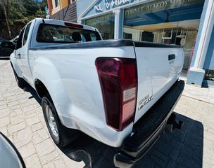 Isuzu D-Max 2015 LS 2.5 TWIN TURBO-thumb-6