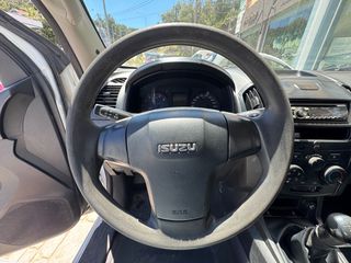 Isuzu D-Max 2015 LS 2.5 TWIN TURBO-thumb-11