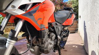 Aprilia Pegaso Strada 2006 660-thumb-2