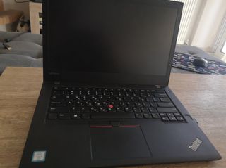 Πωλείται lenovo thinkpad t470 σα άριστη κατασταση