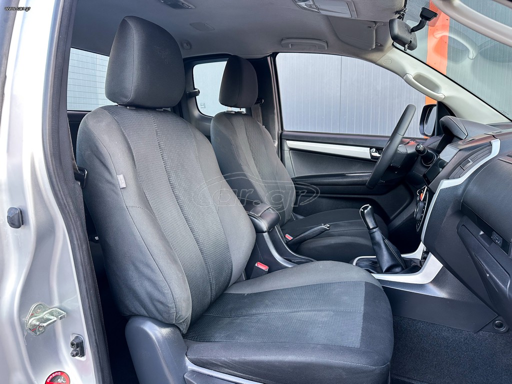 Isuzu D-Max thumbnail 15