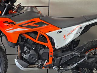 KTM 390 ENDURO R 2025 QUICKSHIFTER Eλάχιστα χλμ-thumb-11