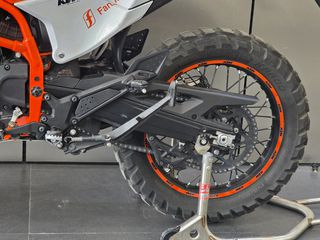 KTM 390 ENDURO R 2025 QUICKSHIFTER Eλάχιστα χλμ-thumb-18