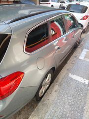 Opel Astra 2014-thumb-4