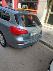 Opel Astra 2014-thumb-6