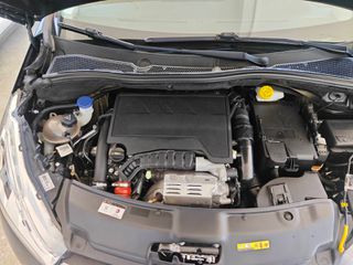Peugeot 208 2019 1.2 TURBO 110hp!-thumb-8