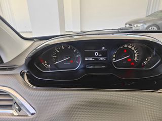 Peugeot 208 2019 1.2 TURBO 110hp!-thumb-9