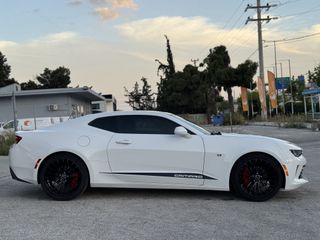 Chevrolet Camaro 2018-thumb-4