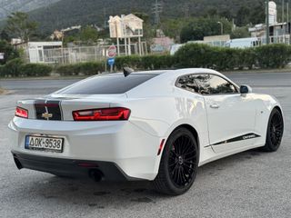 Chevrolet Camaro 2018-thumb-5