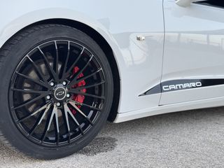 Chevrolet Camaro 2018-thumb-10