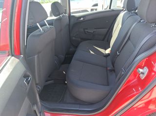 Opel Astra 2010 1.6 Αυτόματο Sedan-thumb-10