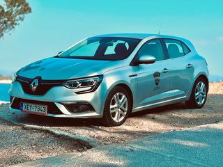 Renault Megane 2019-thumb-2