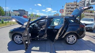 Renault Megane 2011 1500 DCI DIESEL-thumb-32