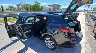 Renault Megane 2011 1500 DCI DIESEL-thumb-33