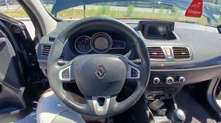 Renault Megane 2011 1500 DCI DIESEL-thumb-37