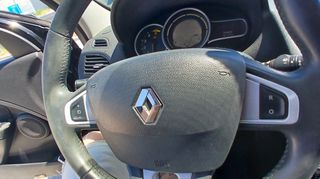 Renault Megane 2011 1500 DCI DIESEL-thumb-39