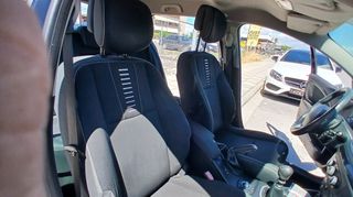 Renault Megane 2011 1500 DCI DIESEL-thumb-14