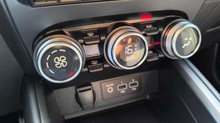Renault Clio 2021 1.6 HYBRID - 140HP - 1 ΧΕΡΙ - XDRIVE-thumb-48